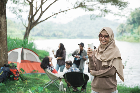 The Role of Social Media in the Growing Popularity of Glamping