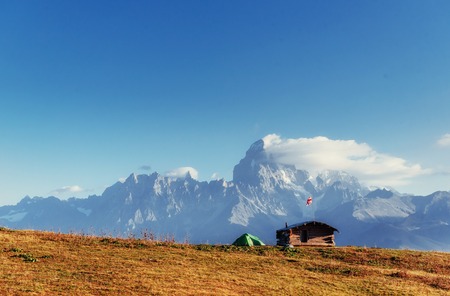 Seasonal Tent Guide: Choosing the Right Shelter for Every Season